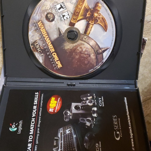 4/20 Warhammer Online: Age of Reckoning (PC, 2008) Disc 1 & 2 With Manual - Picture 4 of 6